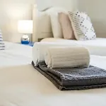 Wow Flat, Birdie, Golf, & Swimming Pool Апартаменты Лагуш