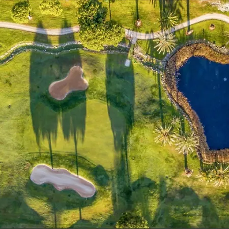 Wow Flat, Birdie, Golf, & Swimming Pool * Lagos