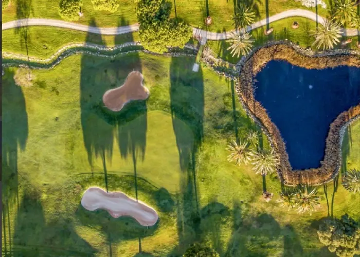 Wow Flat, Birdie, Golf, & Swimming Pool * Lagos